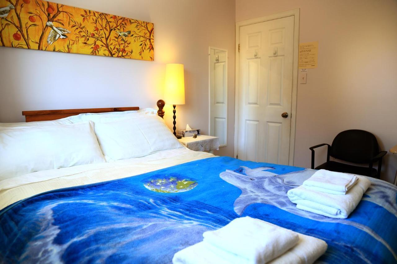 Jenny Guest House Yellowknife Extérieur photo
