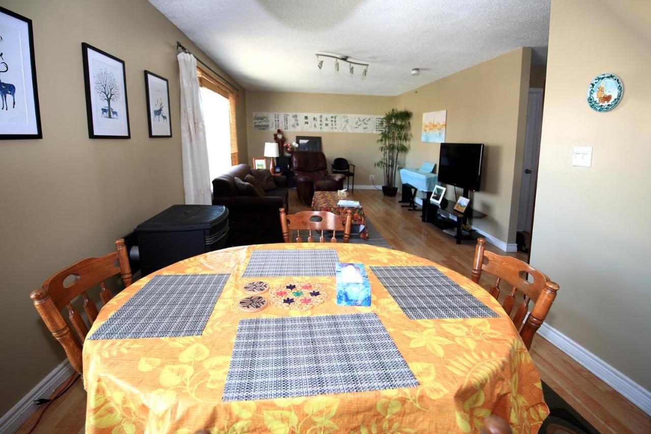 Jenny Guest House Yellowknife Extérieur photo